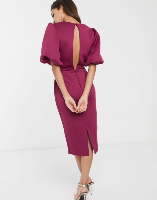 Vestido de tubo midi color frambuesa con manga abullonada y detalle retorcido de ASOS DESIGN