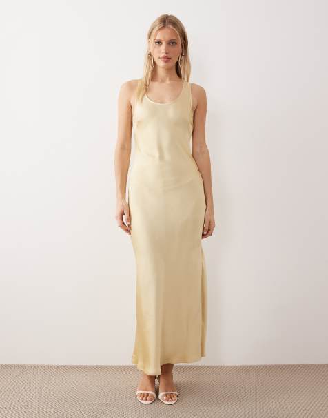 Vestido largo amarillo crema con cuello ancho de satén de ASOS DESIGN - view 1