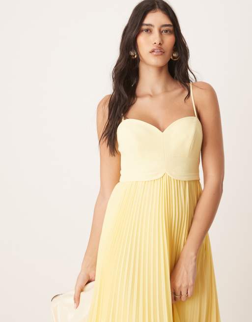 Vestido largo amarillo limón plisado con pecho en contraste de Forever New, 3 de 4