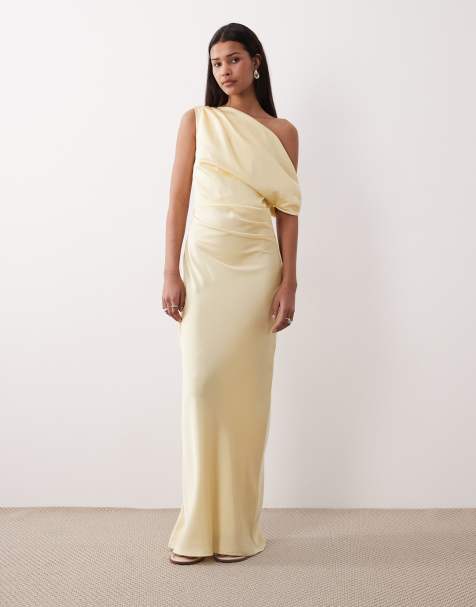 Vestido largo amarillo pastel asimétrico con diseño drapeado de satén de Gina Tricot - view 1
