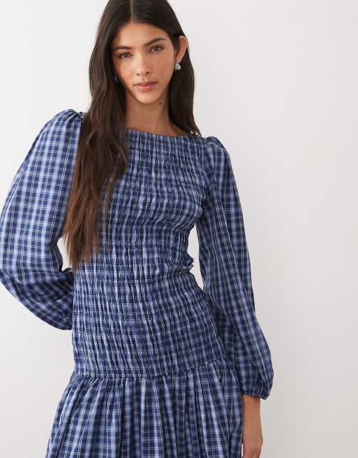 Vestido largo azul a cuadros fruncido de manga larga de ASOS DESIGN, 2 de 4