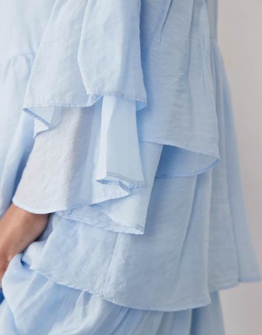 Vestido largo azul cielo escalonado de estilo boho con diseño voluminoso de YAS, 3 de 4