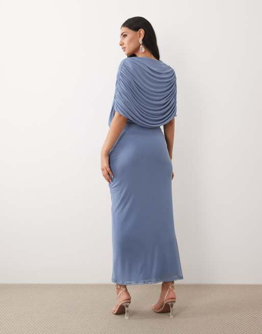 Vestido largo azul escotado con capa y detalle retorcido de ASOS DESIGN, 4 de 4