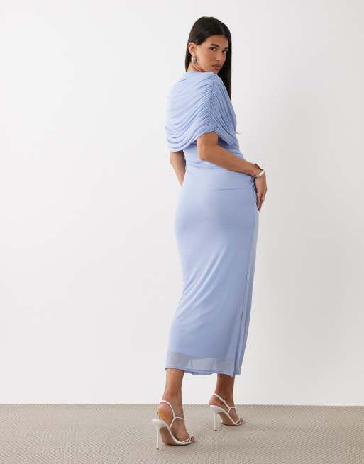 Vestido largo azul escotado con capa y detalle retorcido de ASOS DESIGN, 2 de 4