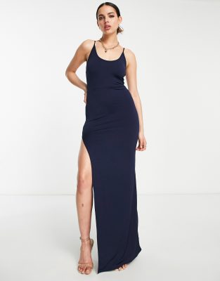 Vestido largo azul marino ceñido de tirantes con abertura hasta el muslo y diseño de dos capas de Public Desire