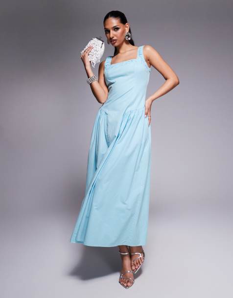 Vestido largo azul pastel con detalle plisado en la cadera, escote cuadrado fruncido y ribete de encaje exclusivo de Kaiia - view 1