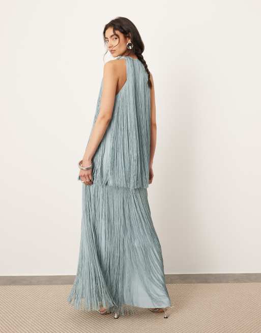 Vestido largo azul polvoriento con cuello de nadadora y flecos Ultimate de ASOS EDITION, 3 de 4