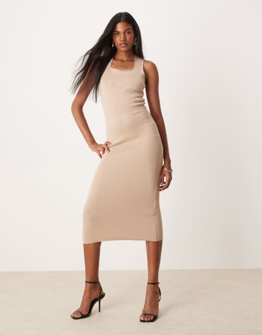 Vestido largo beis de tirantes de punto de YAS