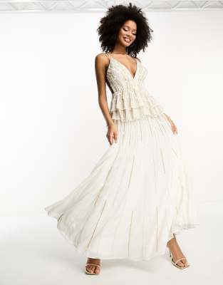Vestidos bohemios de chiffon con falda escalonada y escote en V profundo Azalea
