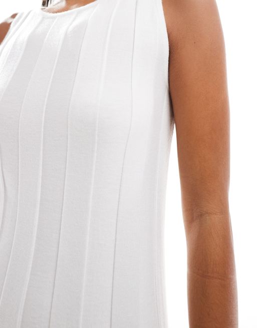 Vestido largo blanco estilo jersey sin mangas de punto acanalado grueso de 4th & Reckless, 2 de 4