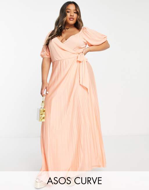 Vestido largo color albaricoque fruncido en la parte delantera con mangas abullonadas de ASOS DESIGN Curve ORANGE