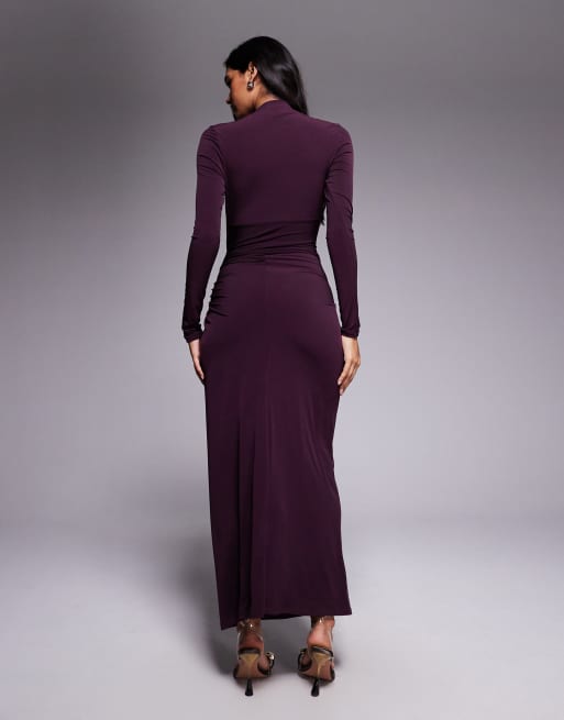 Vestido largo color higo intenso con cuello alto exclusivo de Daska, 3 de 4