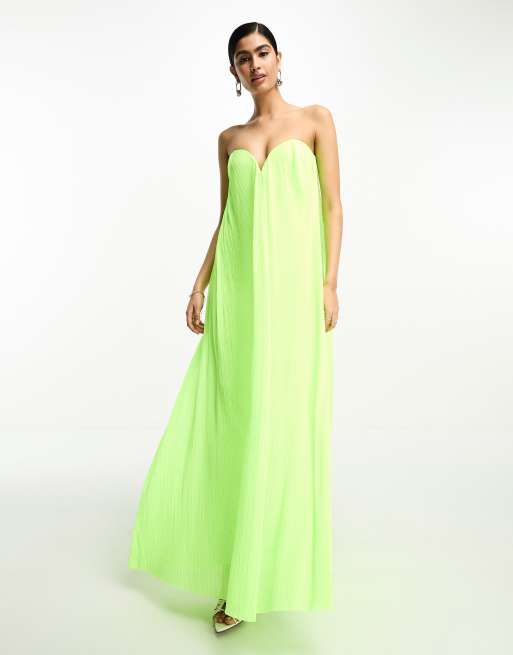Vestido largo color lima plisado de corte trapecio con diseño palabra de honor de ASOS DESIGN