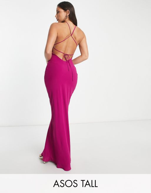 Vestido largo color magenta de corte al bies con cuello halter de tejido suave de ASOS DESIGN Tall