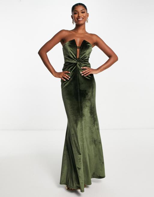 Vestido largo color oliva escotado con aro en forma de pico y detalle anudado en la parte delantera de terciopelo de ASOS DESIGN