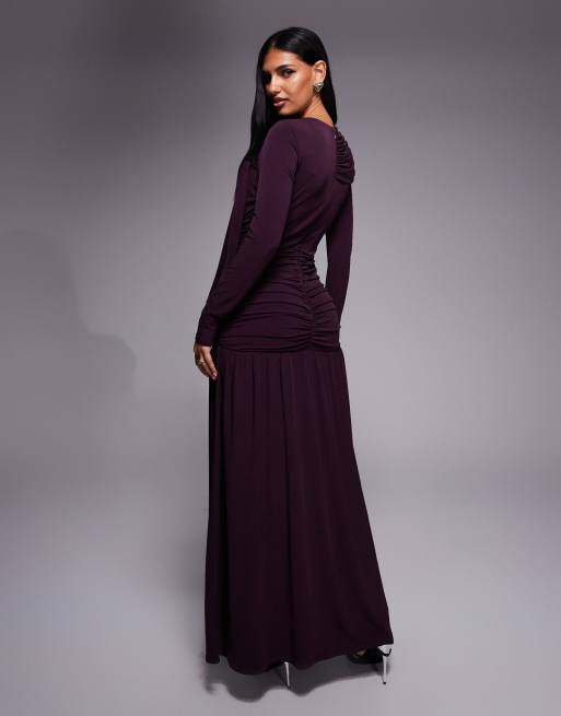 Vestido largo color vino fruncido con detalle de lazada de Daska, 3 de 4