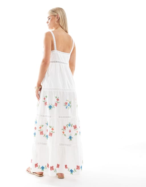 Vestido largo con bordado clásico de Miss Selfridge Petite, 3 de 4