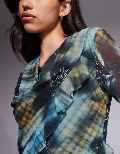 Vestido largo con estampado de cuadros escoceses y volantes de chifón de Daska, 3 de 4