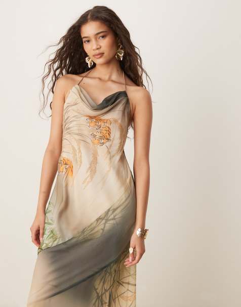 Vestido largo con estampado de tigre, detalle de costura y cuello halter de chifón de ASOS DESIGN - view 1