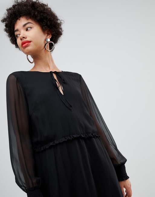 Vestido largo de chifón transparente negro con detalle de puños de Vero Moda, 3 de 4