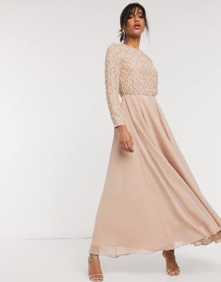 Vestido largo de dama de honor de manga larga con falda de tul y adornos de perlas y cuentas de ASOS DESIGN