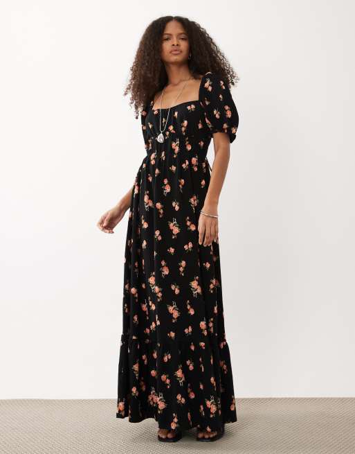 Vestido largo de estilo mesonera con mangas abullonadas y estampado floral oscuro de sirsaca de Miss Selfridge, 2 de 4