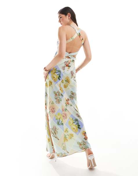 Vestido largo de tirantes anchos cruzados en la espalda con estampado de postal de satén de ASOS DESIGN - view 1