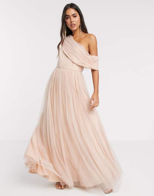Vestido largo dorado claro de hombros caídos de tul de ASOS DESIGN, 4 de 4
