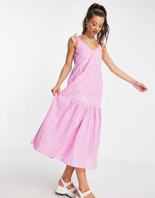 Vestido largo lila con diseño bordado de Topshop