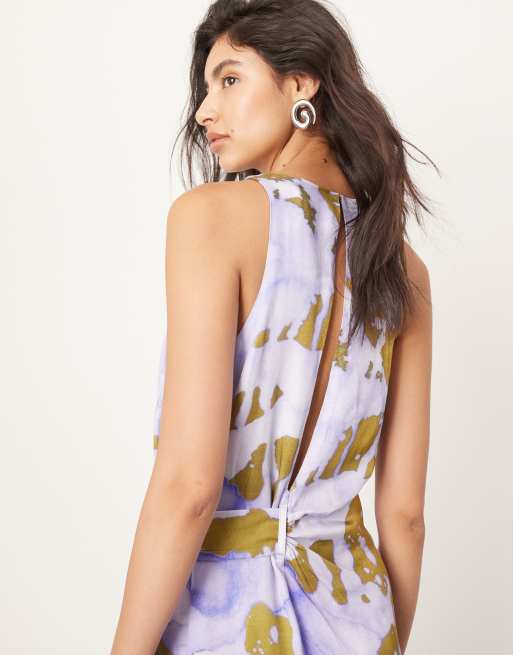 Vestido largo lila con espalda de nadadora, estampado abstracto y detalle de anilla en forma de "D" de ASOS EDITION, 3 de 4