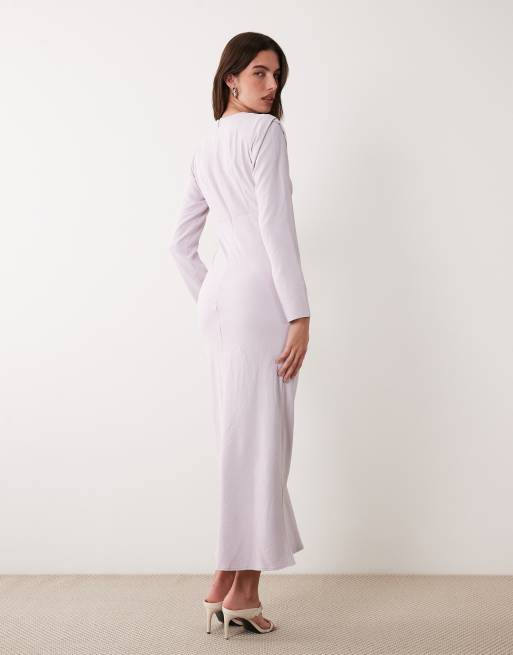 Vestido largo lila de corte al bies con detalle en el pecho de ASOS DESIGN, 3 de 4