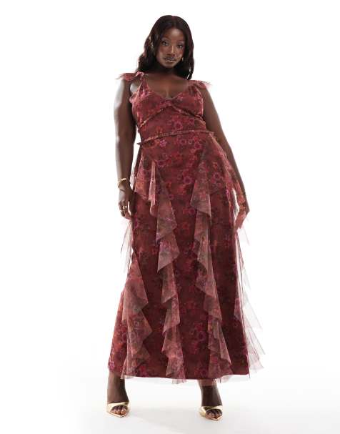 Vestido largo morado con estampado floral y volantes de Lace & Beads Plus - view 1