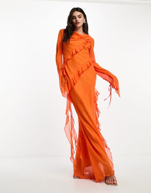 Vestido largo naranja con volantes de DASKA