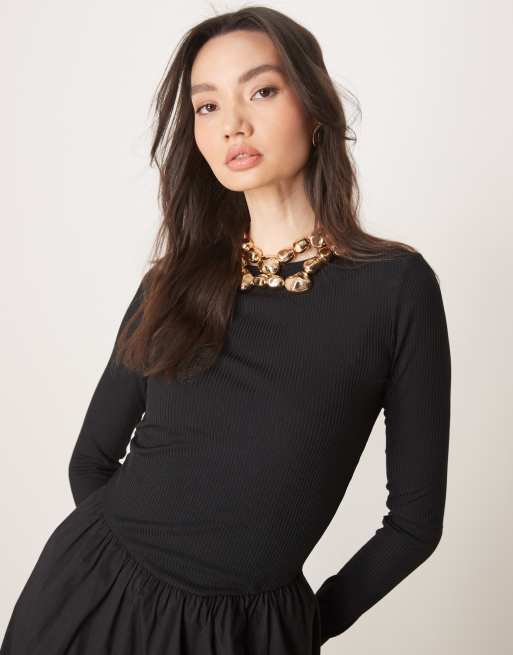 Vestido largo negro acanalado con diseño híbrido de ASOS DESIGN, 2 de 4