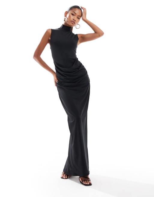 Vestido largo negro ceñido con cuello alto, diseño de doble capa y detalle fruncido de Aria Cove 