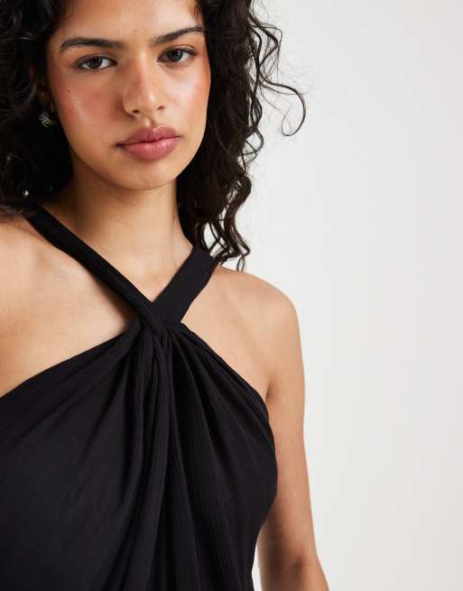 Vestido largo negro con cuello halter y detalle anudado de Vero Moda, 3 de 4
