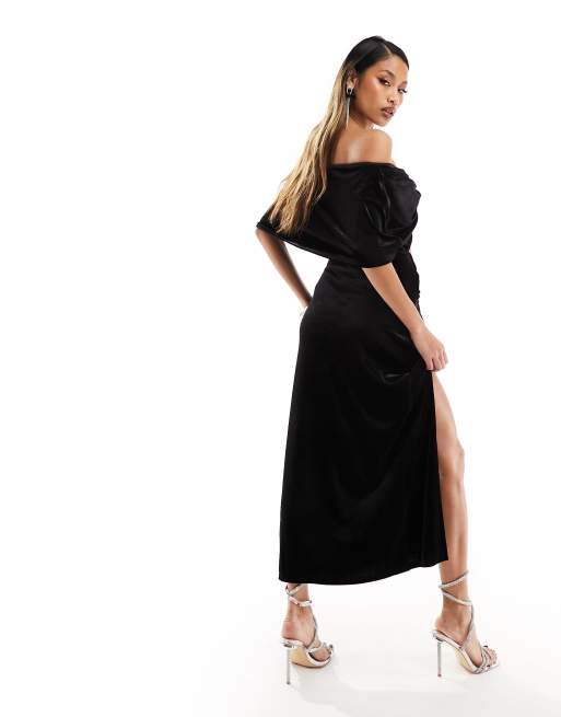 Vestido negro hombros discount caidos