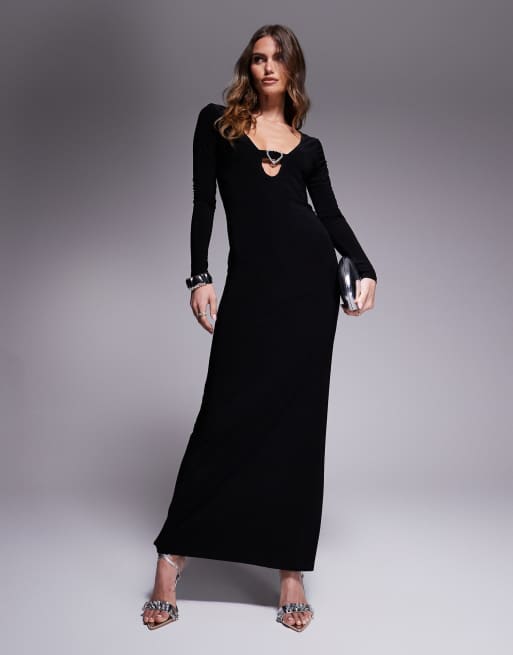 Vestido largo negro de manga larga con detalle en forma de corazón y abertura en forma de cerradura de ASOS DESIGN