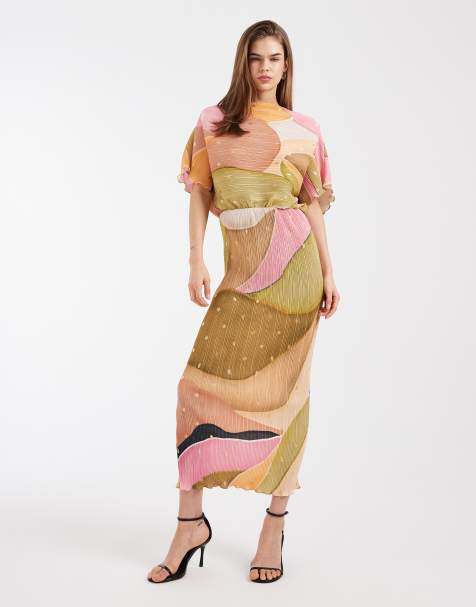 Vestido largo plisado con estampado abstracto y hombro caído Tilly de Never Fully Dressed - view 1