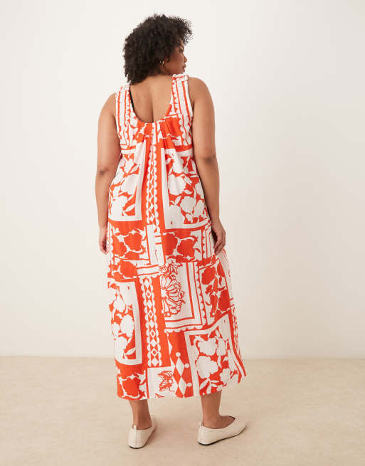 Vestido largo rojo con estampado tipo patchwork y cuello ancho fruncido de ASOS DESIGN Curve , 3 de 4
