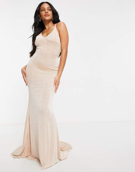 Vestido largo rosa con detalle de copas de Club L London