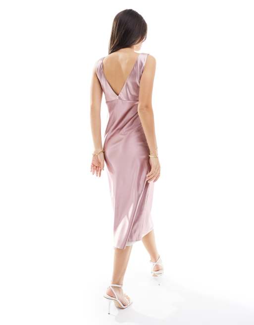 Vestido largo rosa con diseño de dos capas de satén de Miss Selfridge, 2 de 4