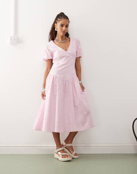 Vestido largo rosa con mangas abullonadas y cintura baja de COLLUSION - view 1