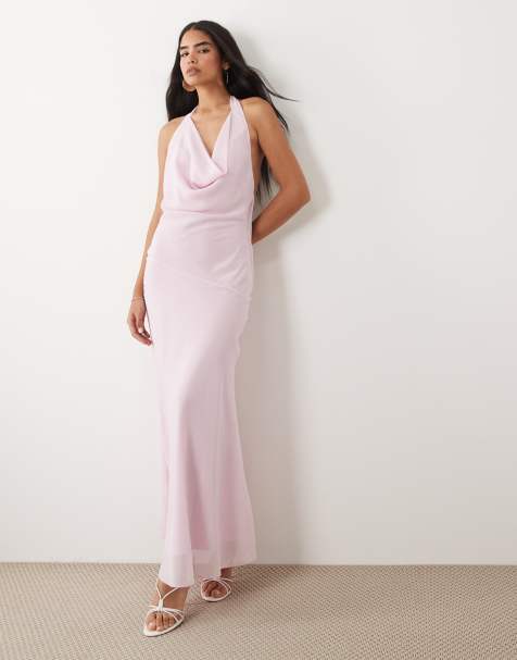 Vestido largo rosa pastel de corte sirena con cuello halter desbocado de chifón Zyla de Tiger Mist - view 1