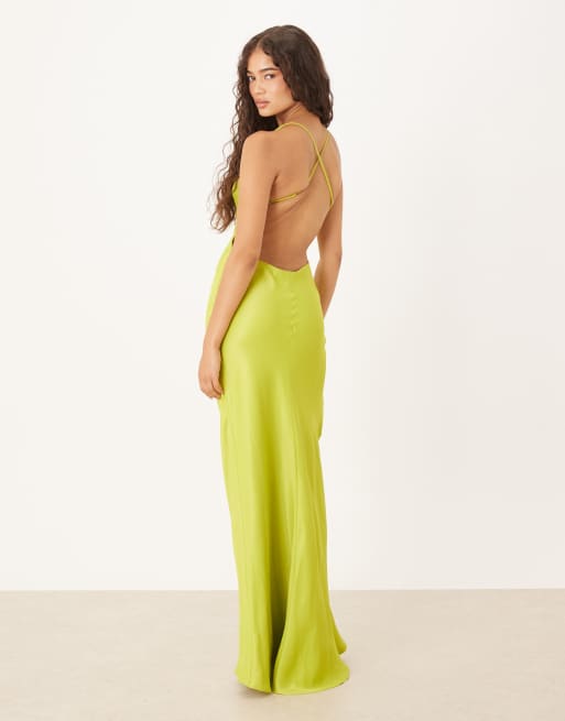 Vestido largo verde con detalle de costuras de satén de ASOS DESIGN, 3 de 4