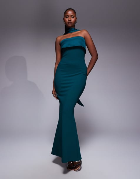 Vestido largo verde esmeralda sin tirantes de corte sirena con fular al cuello de Forever New - view 1