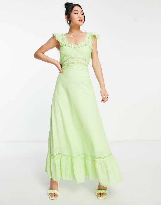 Vestido largo verde lima de plumeti con inserto de encaje de Miss Selfridge
