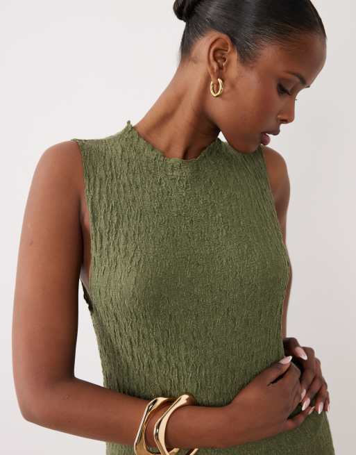 Vestido largo verde oliva sin mangas de tejido texturizado de punto liso de VILA, 3 de 4