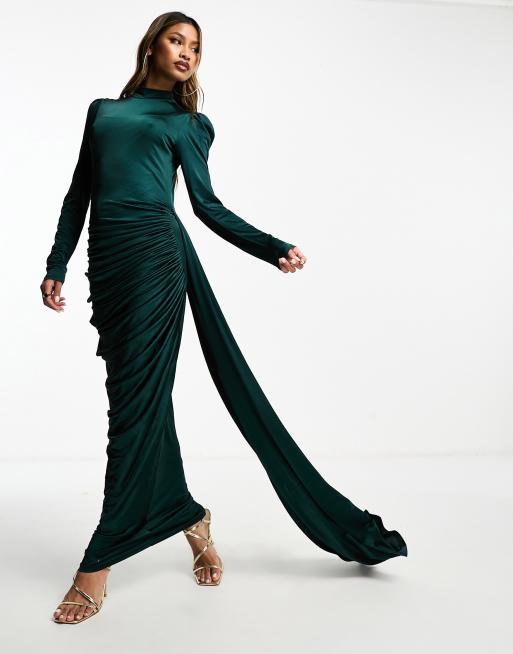 Vestido largo verde oscuro fruncido con cuello alto de VL The Label