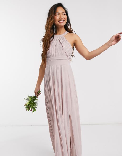 Vestido largo y plisado de dama de honor en rosa exclusivo de TFNC, 4 de 4